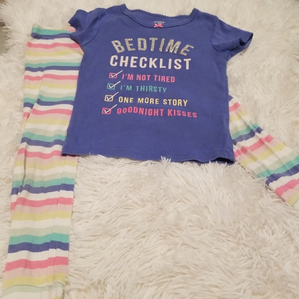 4 Piece girls carters pjs set - Picture 2 of 3